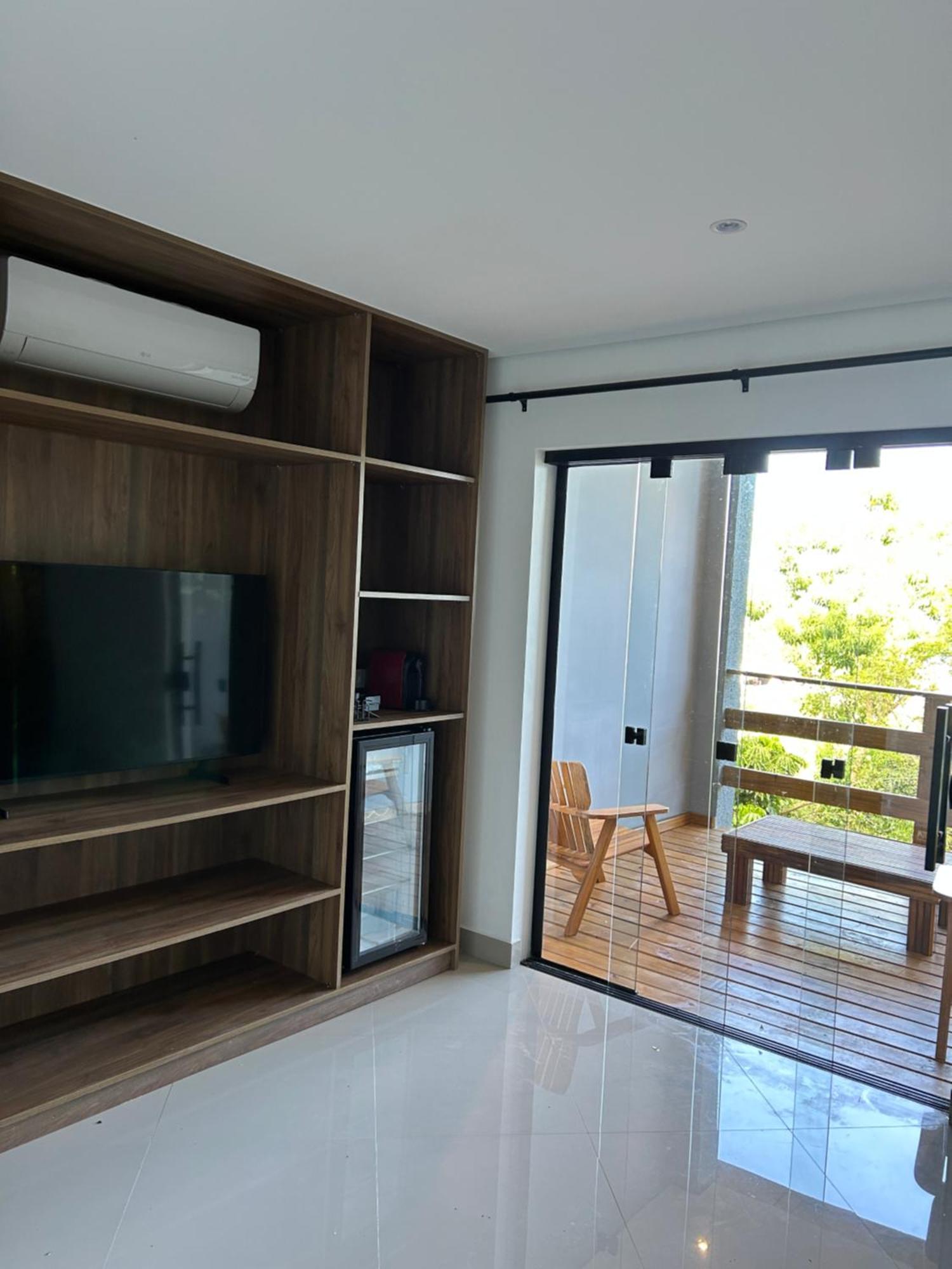 Maluhia 5 Bed & Breakfast