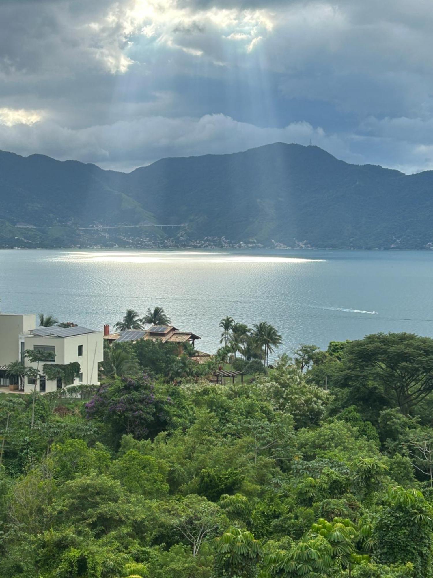 Maluhia 5 Bed and breakfast Ilhabela